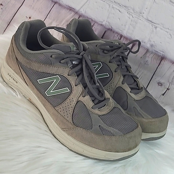 New Balance MW877GT Grey Suede Walking Shoes Sneakers Men’s Size 10.5 - Picture 4 of 17